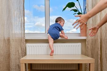 Traumi e incidenti domestici infanzia Traumi e incidenti domestici infanzia